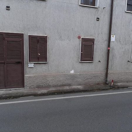 Apartament Luni Casa Dolce Casa Posto Accogliente Tranquillo Nicola Zewnętrze zdjęcie